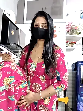 Snapshot of Best-Couple chatting on February 2026 03:54:01 AM Best-Couple online show from February 2026 03:54:01 AM