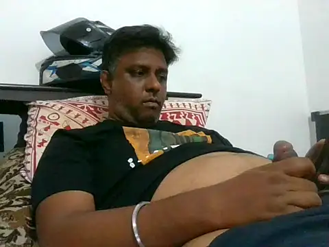 Snapshot of jemes21in chatting on October 2025 03:00:01 PM jemes21in online show from October 2025 03:00:01 PM