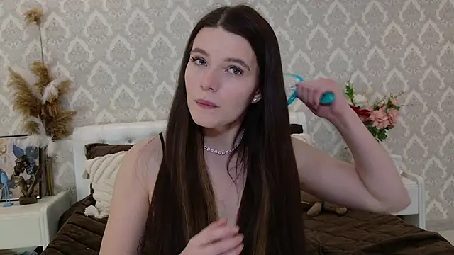 Snapshot of Nellie_Medina chatting on January 2025 11:07:01 PM Nellie Medina online show from January 2025 11:07:01 PM