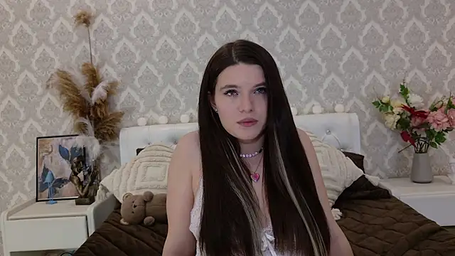 Snapshot of Nellie_Medina chatting on February 2025 01:46:02 AM Nellie Medina online show from February 2025 01:46:02 AM