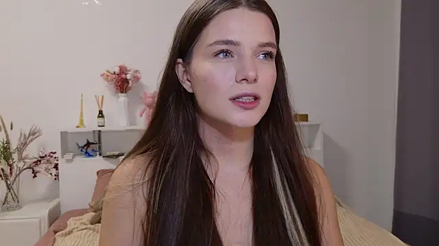 Snapshot of Nellie_Medina chatting on September 2025 08:02:02 PM Nellie Medina online show from September 2025 08:02:02 PM