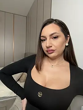 claraxjoyy online show from January 2026 05:45:01 AM