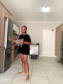 Thando04 online show from February 2025 04:37:02 AM