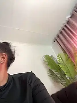 Thando04 online show from February 2026 02:21:01 PM