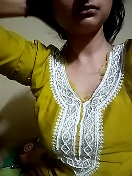 Snapshot of Piya_Ji chatting on May 2026 10:34:02 AM Piya Ji online show from May 2026 10:34:02 AM