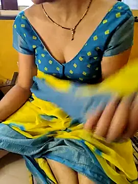 lovelygirl4567 online show from March 2025 07:41:02 AM