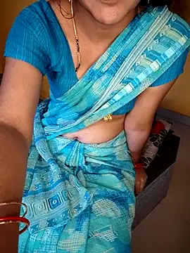 lovelygirl4567 online show from September 2025 09:14:01 AM