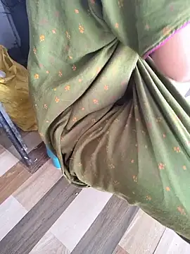 lovelygirl4567 online show from October 2025 03:27:01 AM