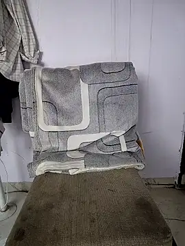 lovelygirl4567 online show from February 2026 05:13:02 AM