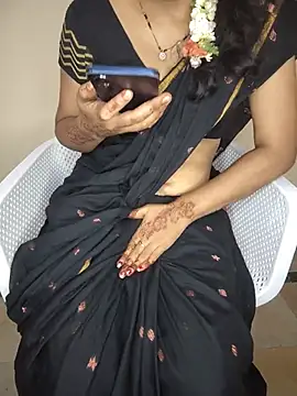 lovelygirl4567 online show from July 2026 04:28:01 PM