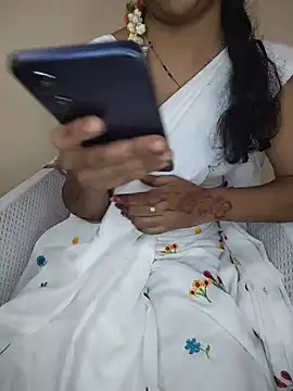 lovelygirl4567 online show from July 2026 04:45:01 AM