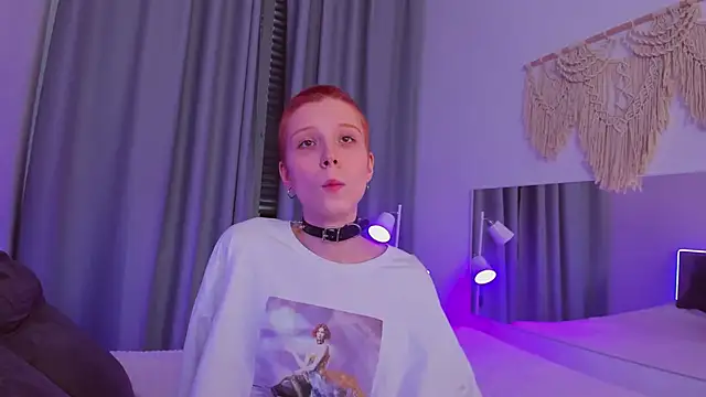 Snapshot of Iris_Pastels chatting on February 2025 07:04:02 PM Iris Pastels online show from February 2025 07:04:02 PM