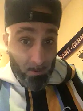 josueswvillaA1 online show from November 2025 10:14:01 PM