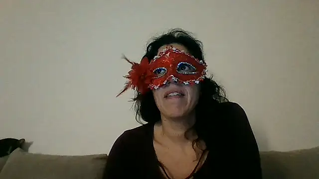 couple-tuga online show from February 2025 10:52:02 PM