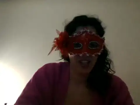 couple-tuga online show from February 2025 09:37:02 PM