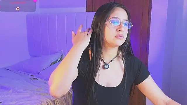 Snapshot of Gretta_Hot chatting on June 2026 12:44:01 AM Gretta Hot online show from June 2026 12:44:01 AM