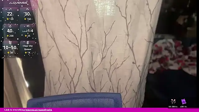Snapshot of mamifresita chatting on June 2026 02:03:01 AM mamifresita online show from June 2026 02:03:01 AM