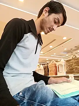 Tarun 0026 online show from October 2025 05:51:02 AM