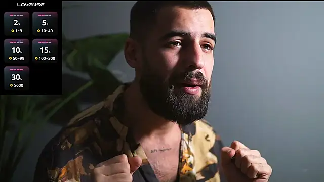 HairyRobxxx online show from October 2025 03:41:01 PM