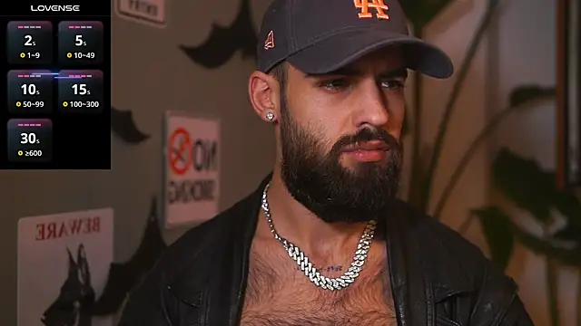 HairyRobxxx online show from November 2025 08:42:02 PM