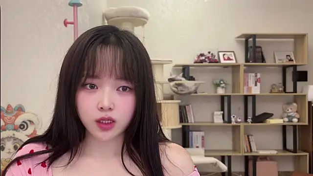 Chenjing0 online show from November 2025 03:34:02 PM