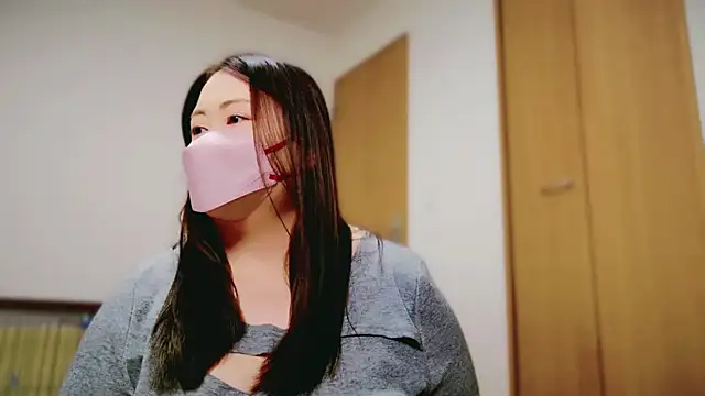  SANAchan  online show from February 2025 12:03:02 PM