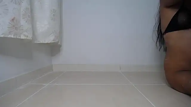 Snapshot of kathypiercee chatting on April 2026 11:57:02 PM kathypiercee online show from April 2026 11:57:02 PM