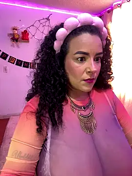 ariadna cooper online show from October 2025 01:14:01 PM