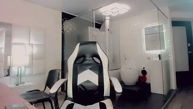 Gisele fox online show from March 2025 01:42:02 AM