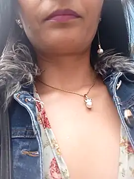 BELLA--26 online show from March 2025 02:30:01 PM