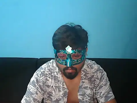 Snapshot of Desi_Heat chatting on April 2026 06:10:01 PM Desi Heat online show from April 2026 06:10:01 PM