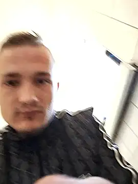 frankthefuck69 online show from March 2026 07:13:02 AM