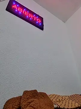 VDorseJHill6 online show from March 2026 05:35:02 AM