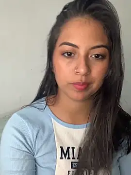 Snapshot of Julii- chatting on October 2025 01:56:02 PM Julii- online show from October 2025 01:56:02 PM