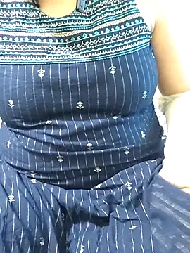 mallupriyapriya online show from July 2026 05:43:02 AM