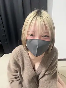 Snapshot of Hikaru-chan chatting on January 2025 10:45:01 PM Hikaru-chan online show from January 2025 10:45:01 PM