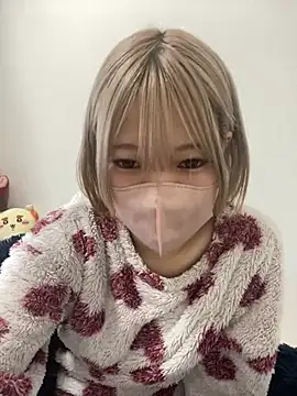 Snapshot of Hikaru-chan chatting on February 2025 12:37:01 AM Hikaru-chan online show from February 2025 12:37:01 AM