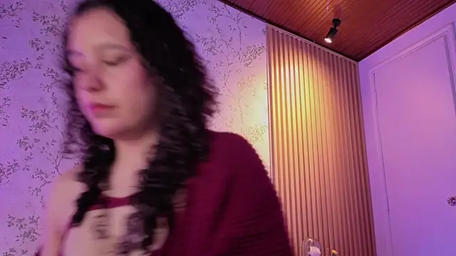 Charlotte  Miller online show from April 2026 12:37:01 PM