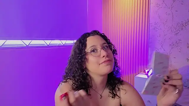 Charlotte  Miller online show from April 2026 12:07:01 PM