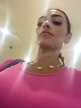 Samantha bigboobs online show from September 2025 05:47:02 PM