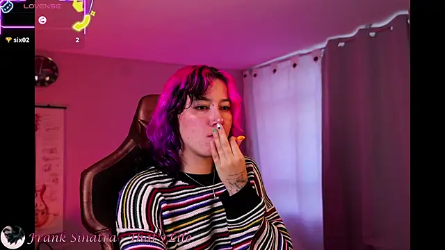 Snapshot of _zephyr_ chatting on November 2025 09:28:01 PM zephyr online show from November 2025 09:28:01 PM