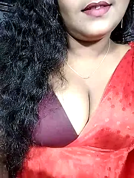 YERY HOT online show from November 2025 05:57:01 PM