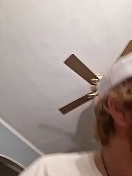 douchydan42 online show from October 2025 08:04:01 AM