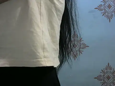 Misha Sweett online show from April 2026 12:32:01 PM