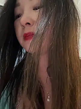 Snapshot of SSSniang- chatting on January 2025 12:15:01 PM SSSniang- online show from January 2025 12:15:01 PM