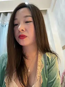 Snapshot of SSSniang- chatting on January 2025 11:46:01 AM SSSniang- online show from January 2025 11:46:01 AM