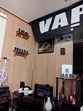 Rebeckalove online show from March 2026 12:23:02 PM