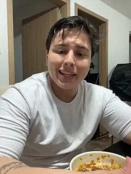 Thom Ohtani online show from January 2025 04:44:02 AM