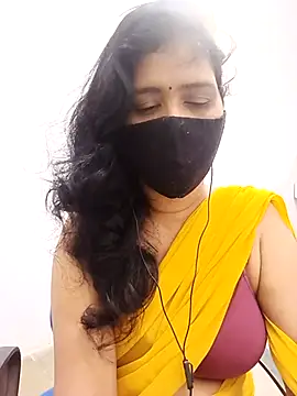 Lucky-Deepthi online show from September 2025 01:07:02 AM