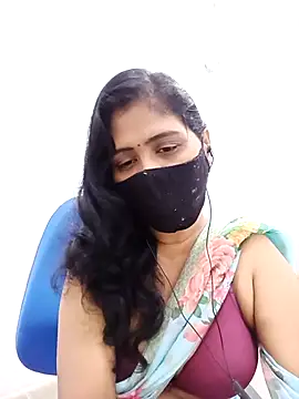 Lucky-Deepthi online show from October 2025 12:55:02 AM